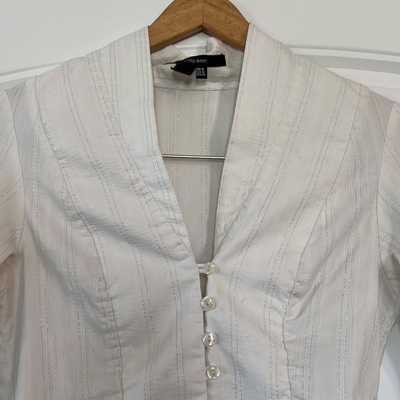 Zara Basic Fitted Bodice Bouse Size M - Picture 3 of 9
